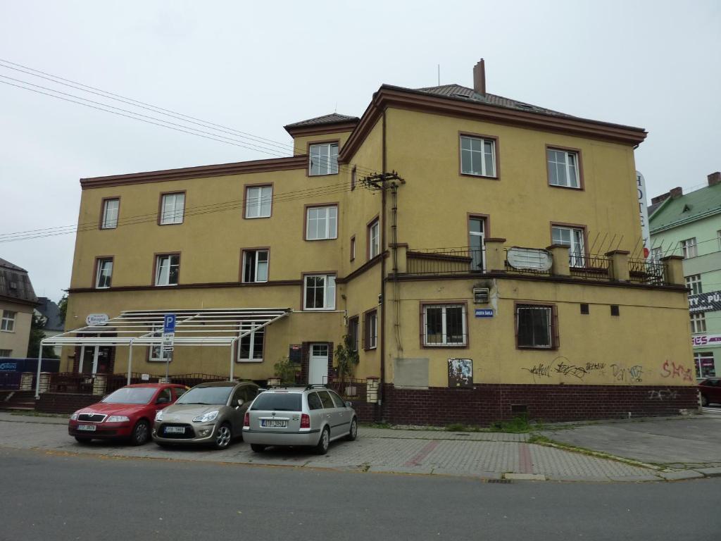 Hotel Paradise Ostrava Exterior foto